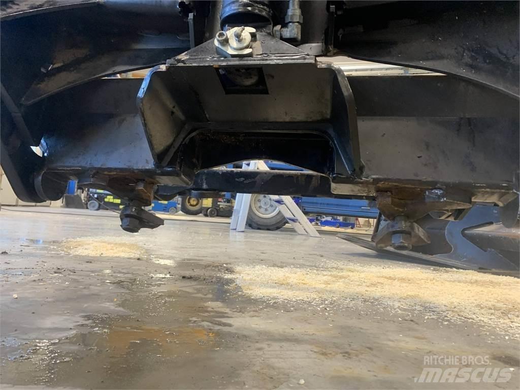 Komatsu 895 Kiti priedai