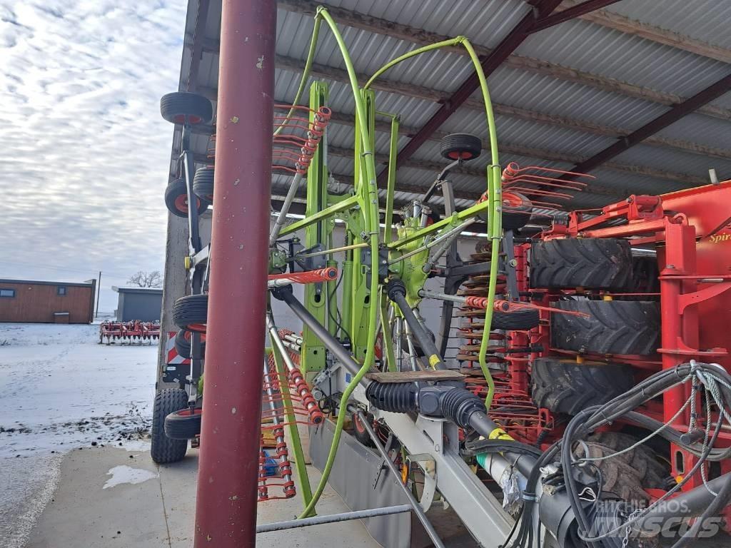 CLAAS Liner 2900 Šieno grėbliai ir vartytuvai