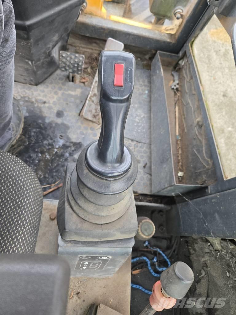 Ahlmann AS 5 Naudoti ratiniai krautuvai