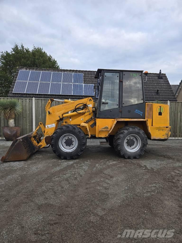 Ahlmann AS 5 Naudoti ratiniai krautuvai