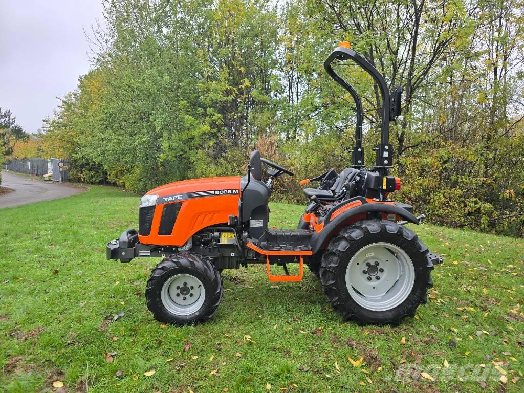 Tafe 6028M Naudoti kompaktiški traktoriai