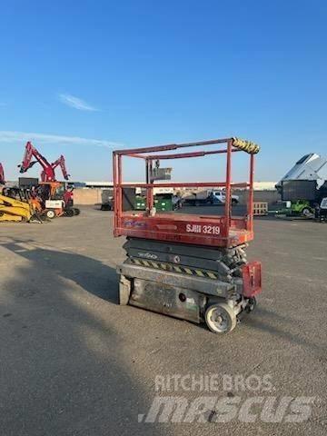 SkyJack SJIII3219 Žirkliniai keltuvai