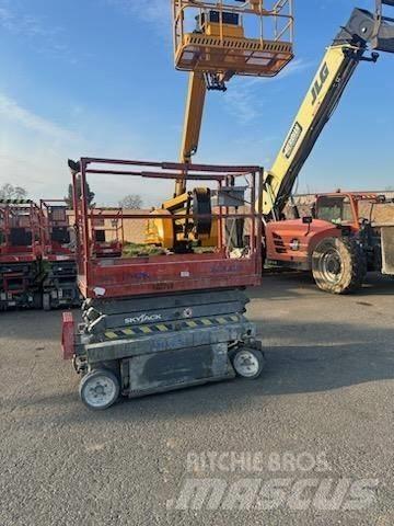 SkyJack SJIII3219 Žirkliniai keltuvai