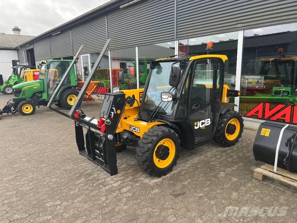 JCB 514-40 Agri Teleskopiniai krautuvai žemės ūkiui