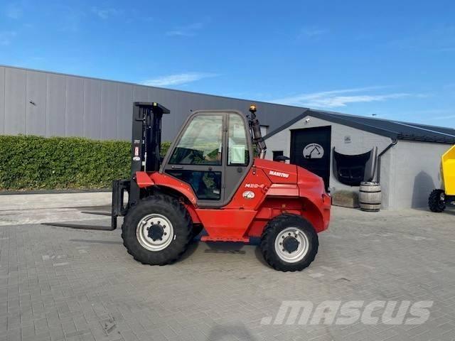 Manitou M 30.4 Visureigiai krautuvai