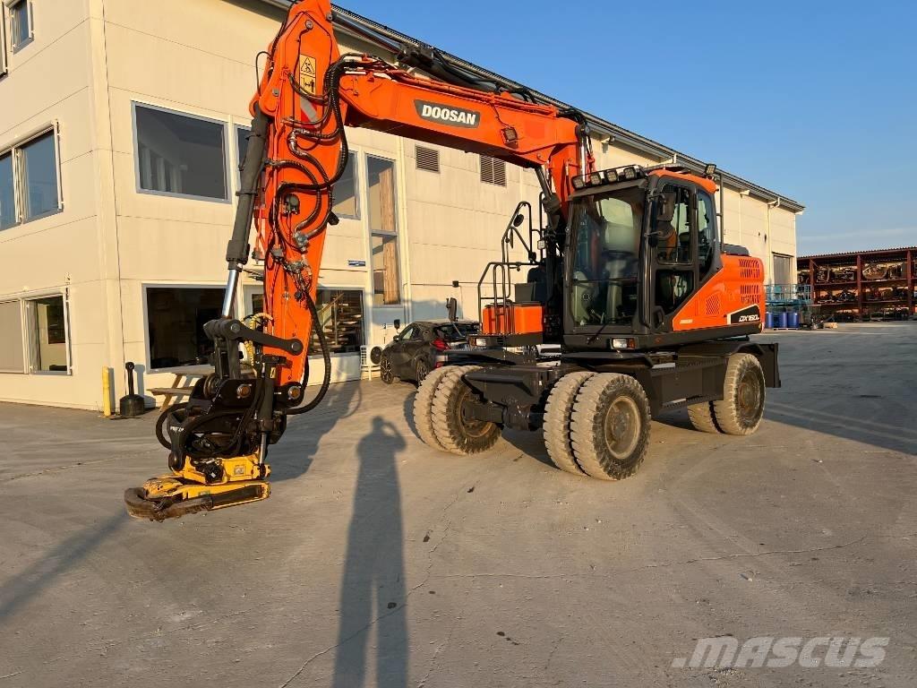 Doosan DX160W-5 Ratiniai ekskavatoriai