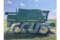 John Deere 9600 Derliaus nuėmimo kombainai
