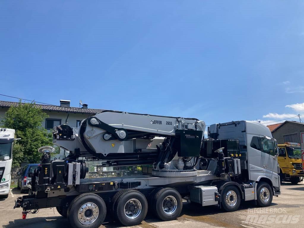 Volvo FH16-650 Automobiliniai kranai