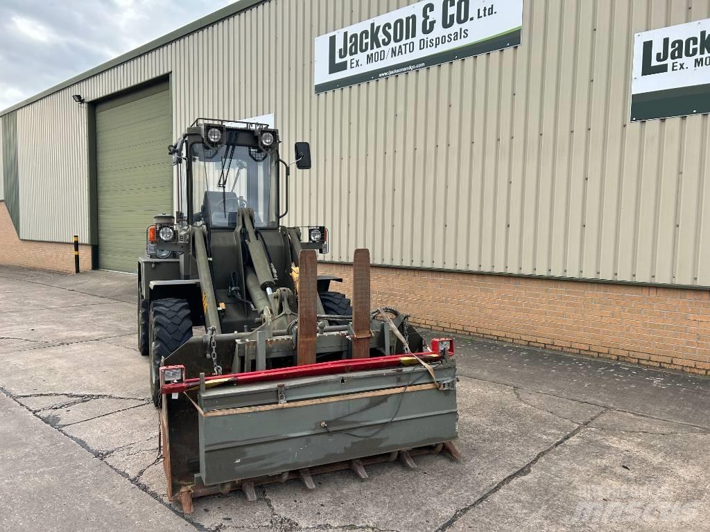 Liebherr L 508 Naudoti ratiniai krautuvai