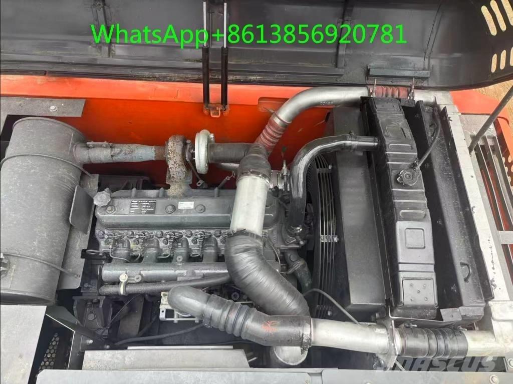 Doosan DX 225 Vikšriniai ekskavatoriai