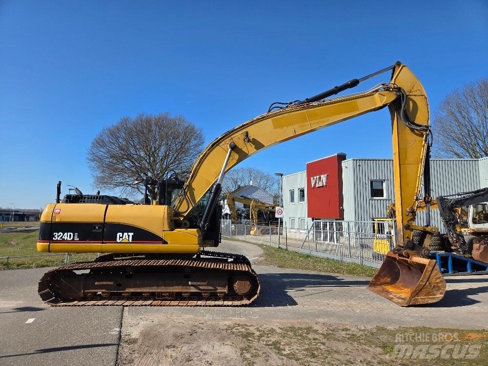 CAT 324DL Vikšriniai ekskavatoriai