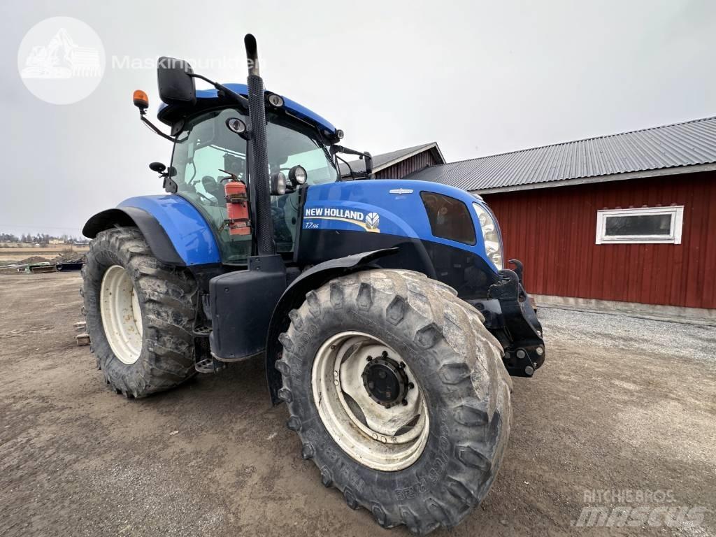 New Holland T 7.185 Traktoriai