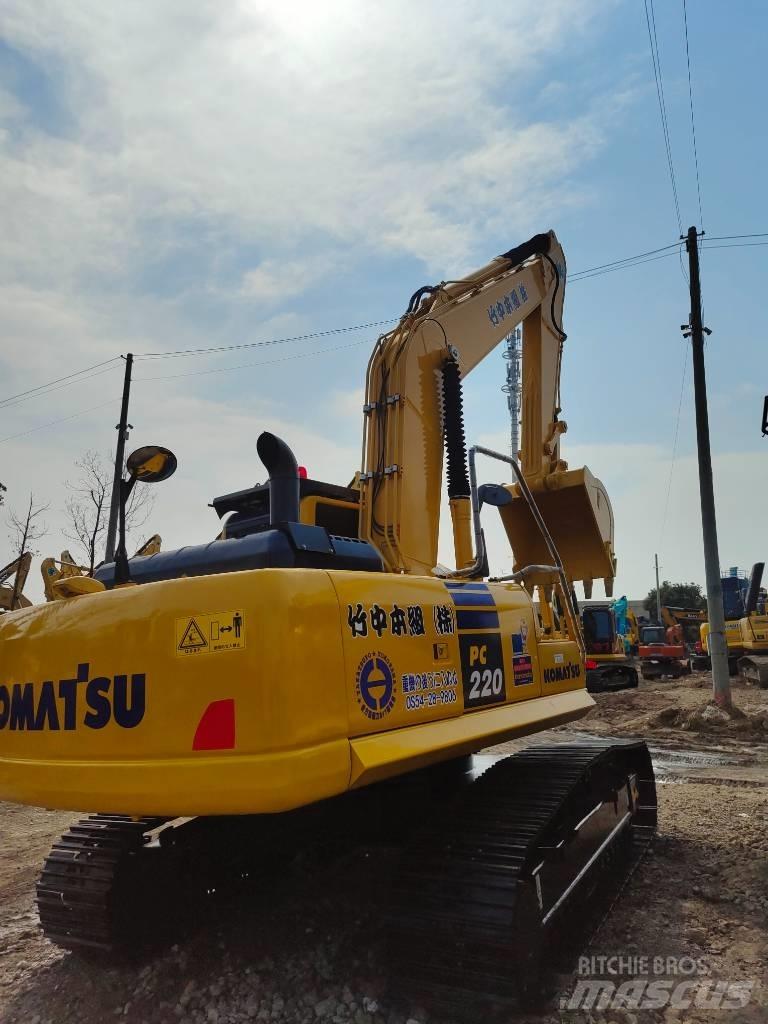 Komatsu PC 220 Vikšriniai ekskavatoriai