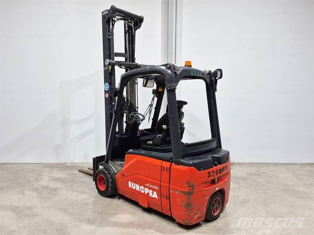 Linde E18L 01 Elektriniai šakiniai krautuvai