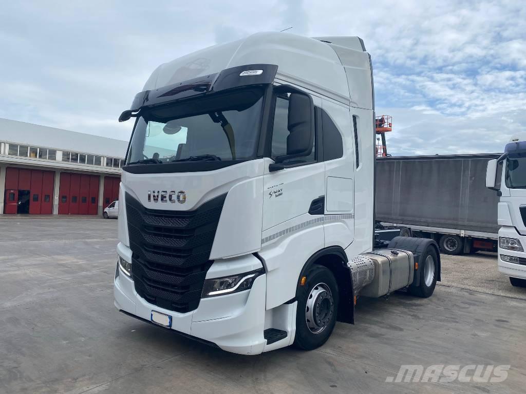 Iveco S-Way 530 Naudoti vilkikai