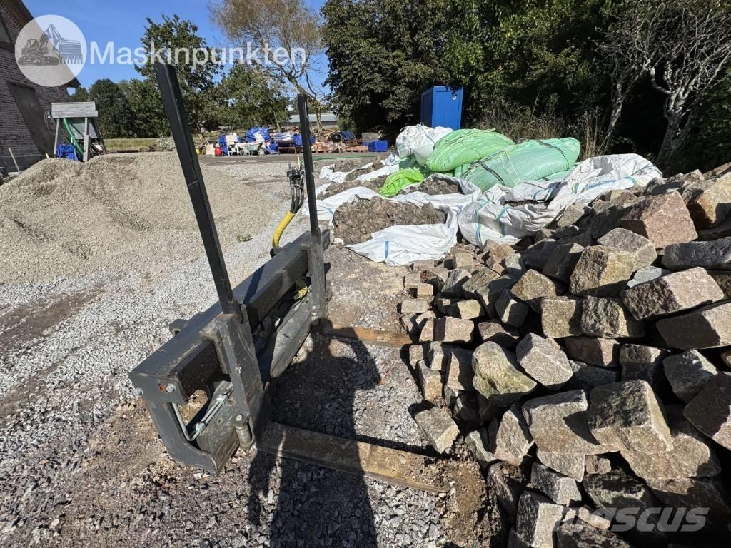 JCB 409 Naudoti ratiniai krautuvai