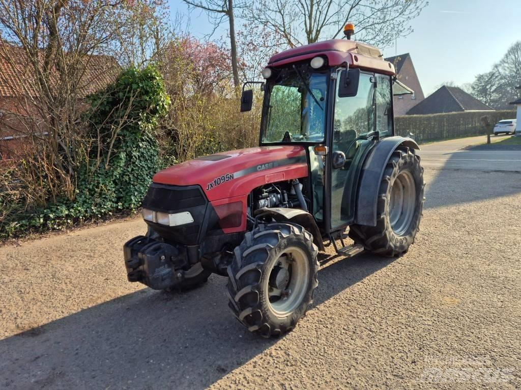 Case IH JX1095N Traktoriai