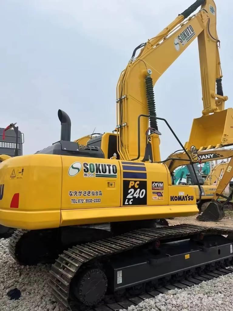 Komatsu PC 240 Vikšriniai ekskavatoriai