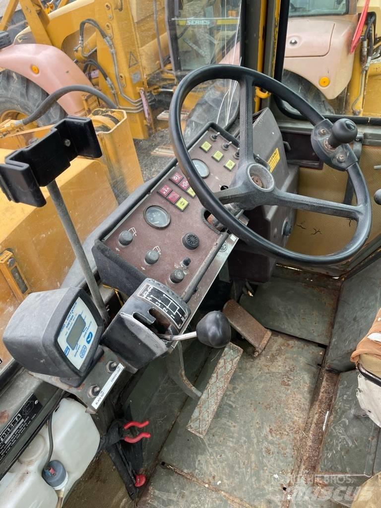 Hydrema 806 Ekskavatoriniai krautuvai