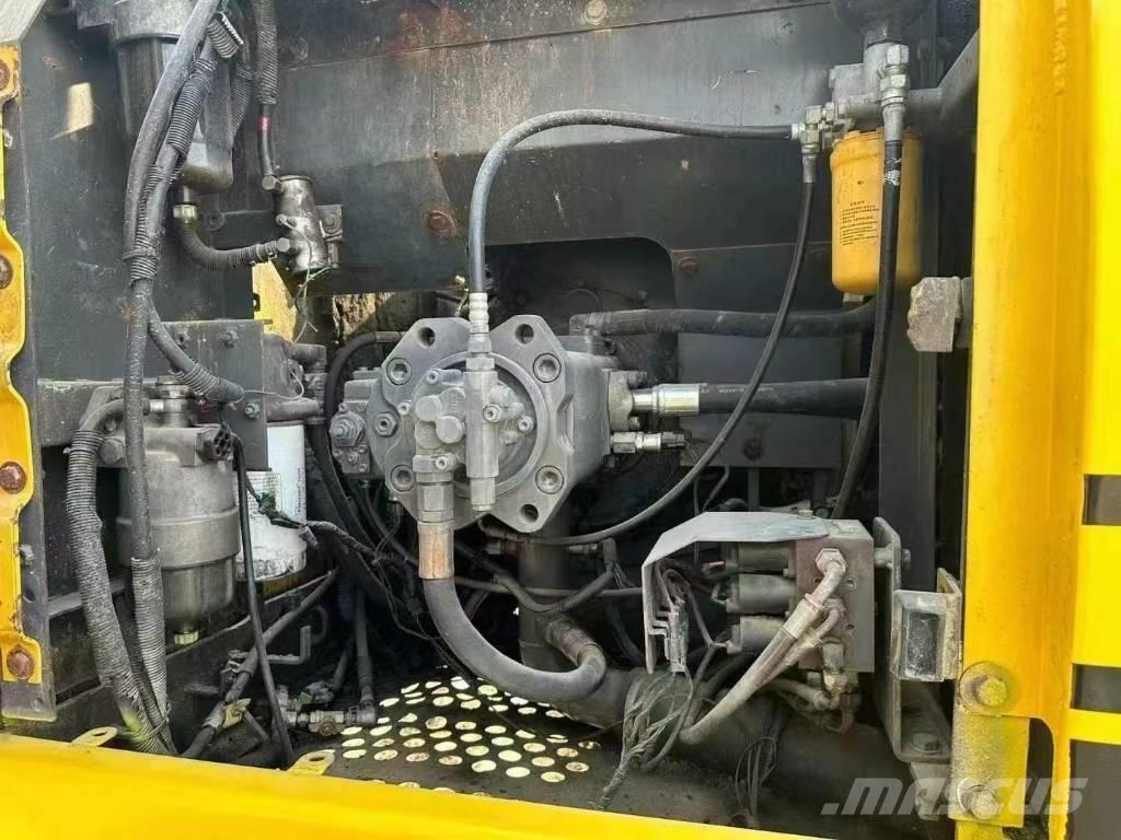 Sumitomo SH 200-5 Vikšriniai ekskavatoriai