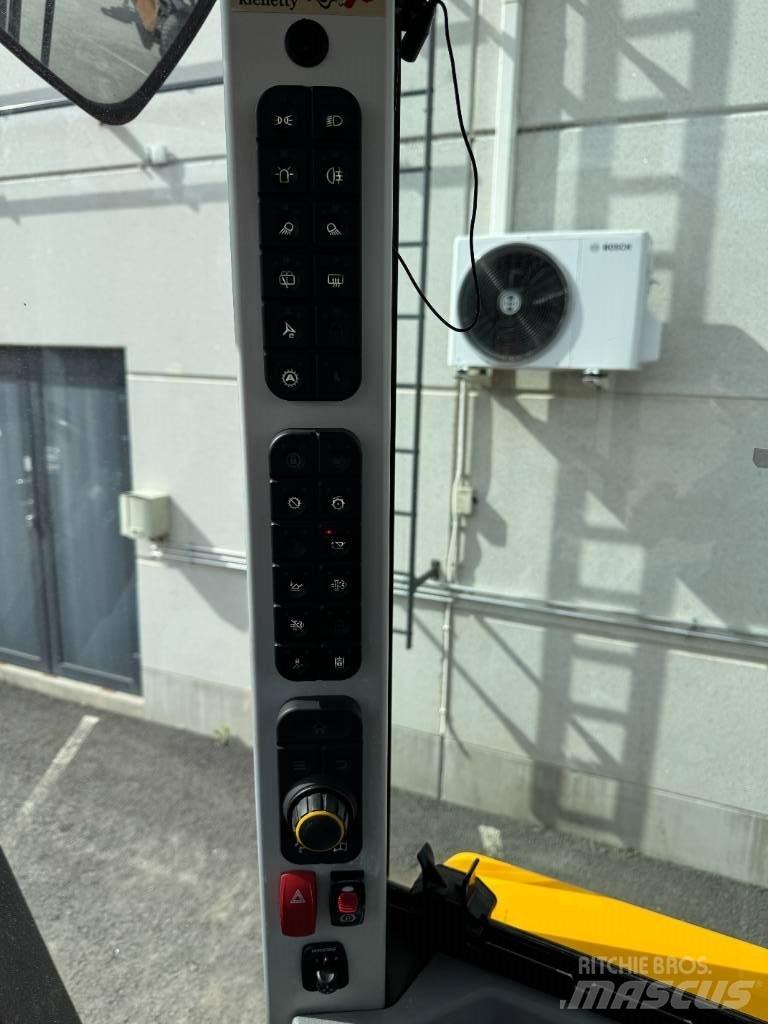 JCB 417 Naudoti ratiniai krautuvai