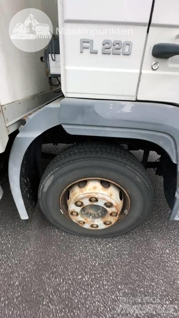Volvo FL 612 Sunkvežimiai su dengtu kėbulu
