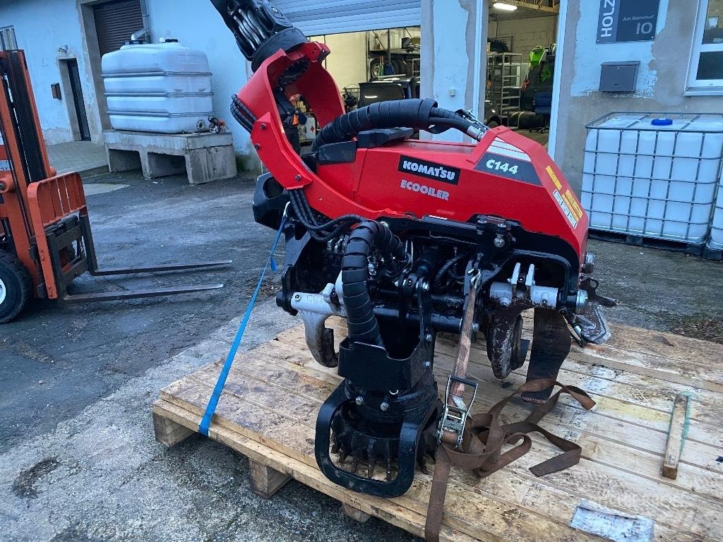 Komatsu C 144 Miško krautuvai