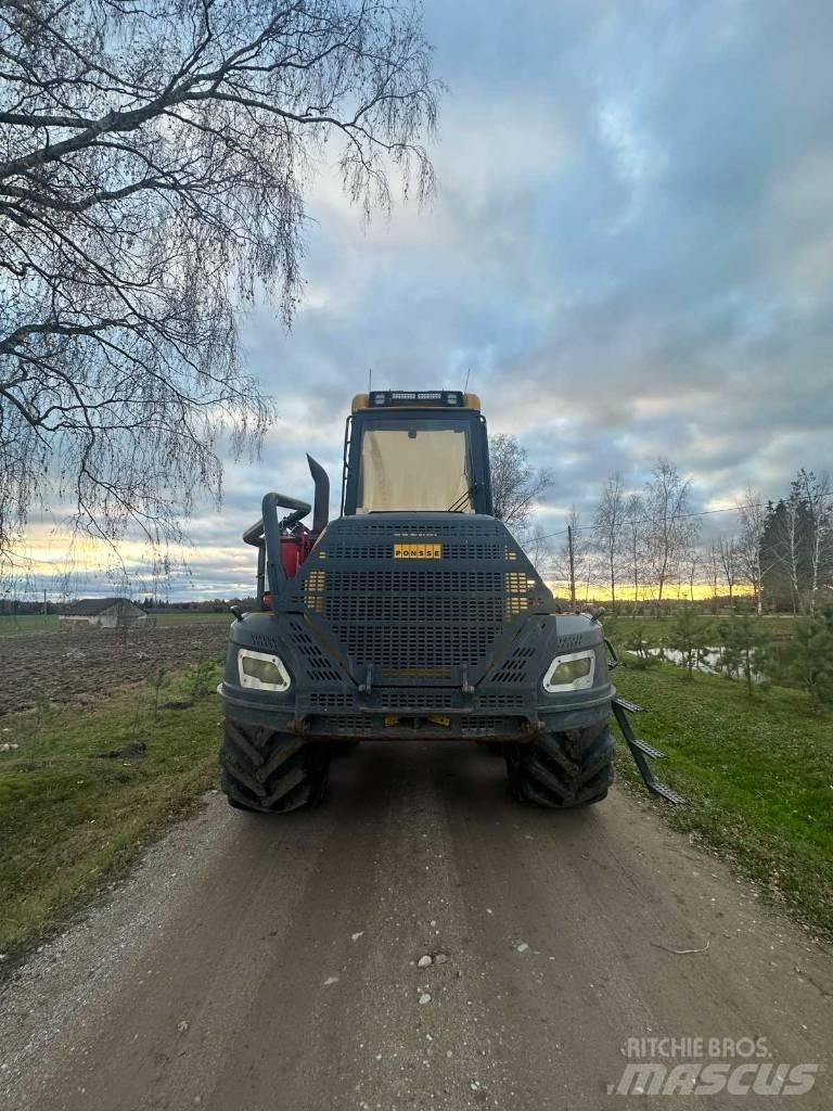 Ponsse Buffalo 8W Naudoti miškovežiai (Forvarderiai)