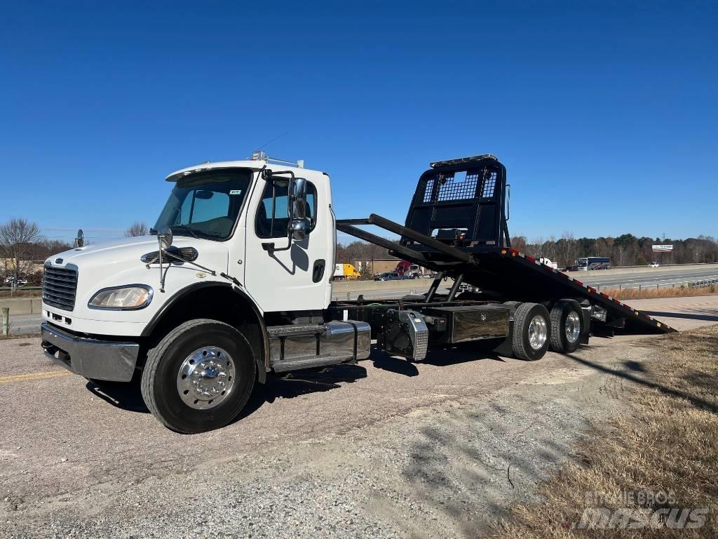 Freightliner M2 Pagalbos kelyje automobiliai