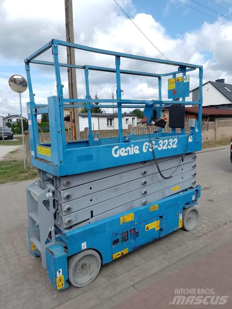 Genie GS 3232 Žirkliniai keltuvai