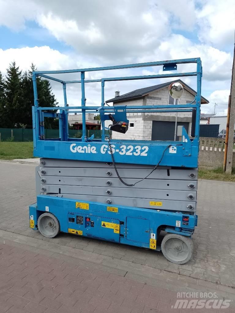 Genie GS 3232 Žirkliniai keltuvai