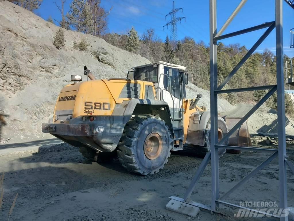 Liebherr L 580 Krautuvai su šoniniu pasukimu