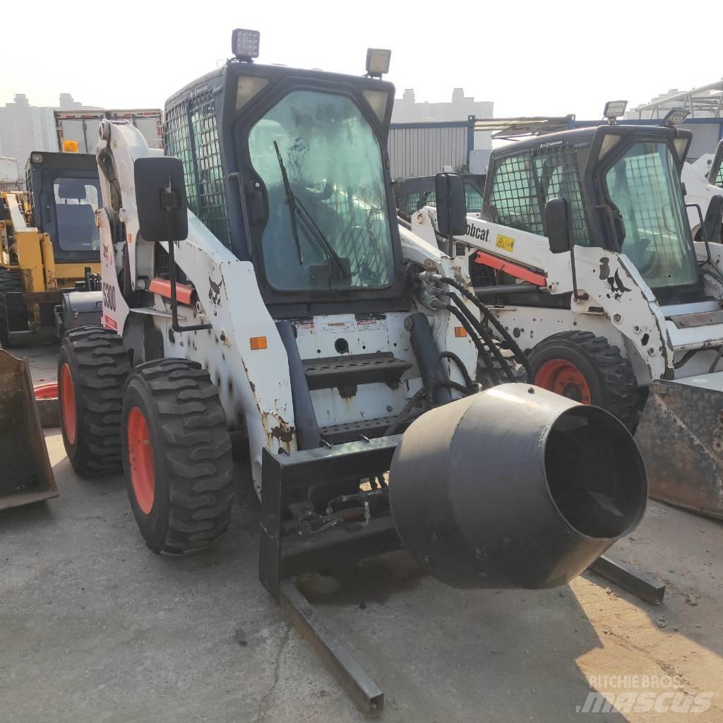 Bobcat S300 Krautuvai su šoniniu pasukimu