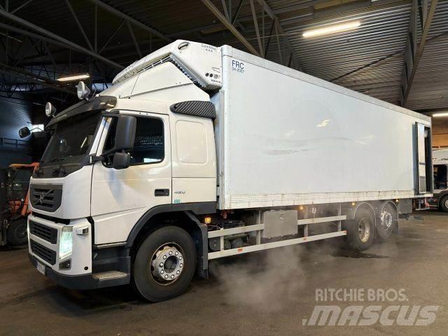 Volvo FM13 6x2 Sunkvežimiai su dengtu kėbulu