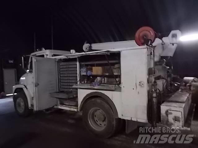 Freightliner L70 Kita