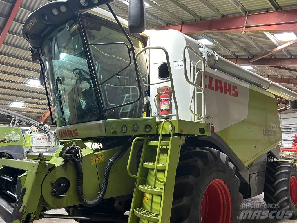 CLAAS Lexion 750 Derliaus nuėmimo kombainai