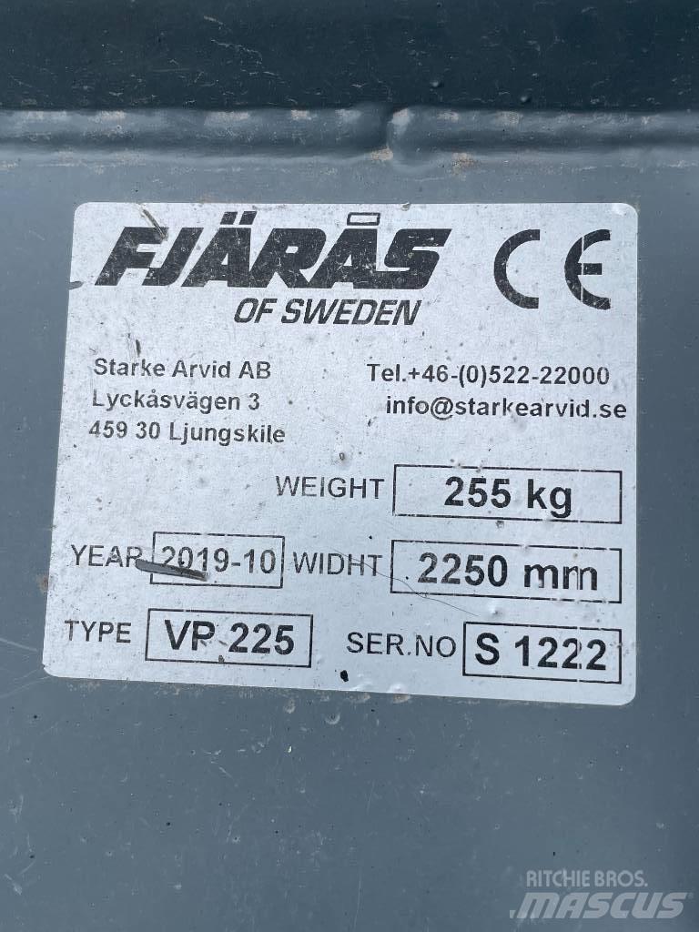 Kubota L 2602 Naudoti kompaktiški traktoriai