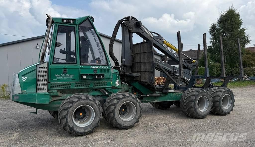 Gremo 1050F Naudoti miškovežiai (Forvarderiai)