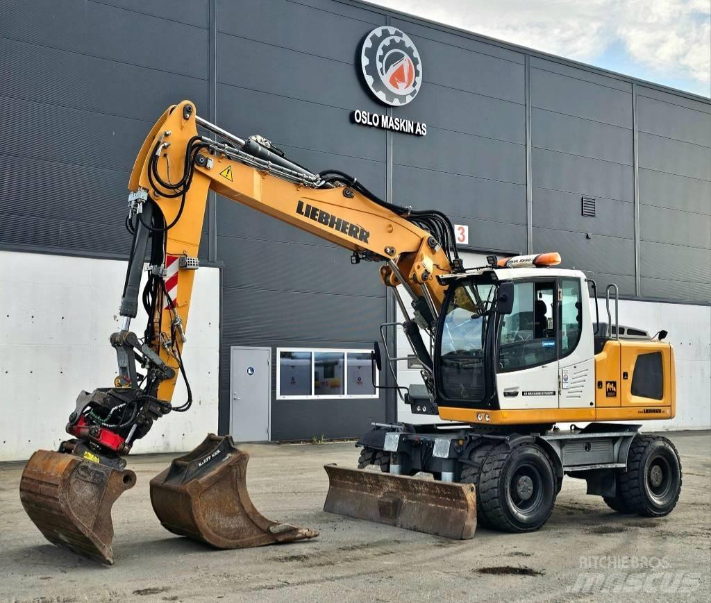 Liebherr A 916 Ratiniai ekskavatoriai