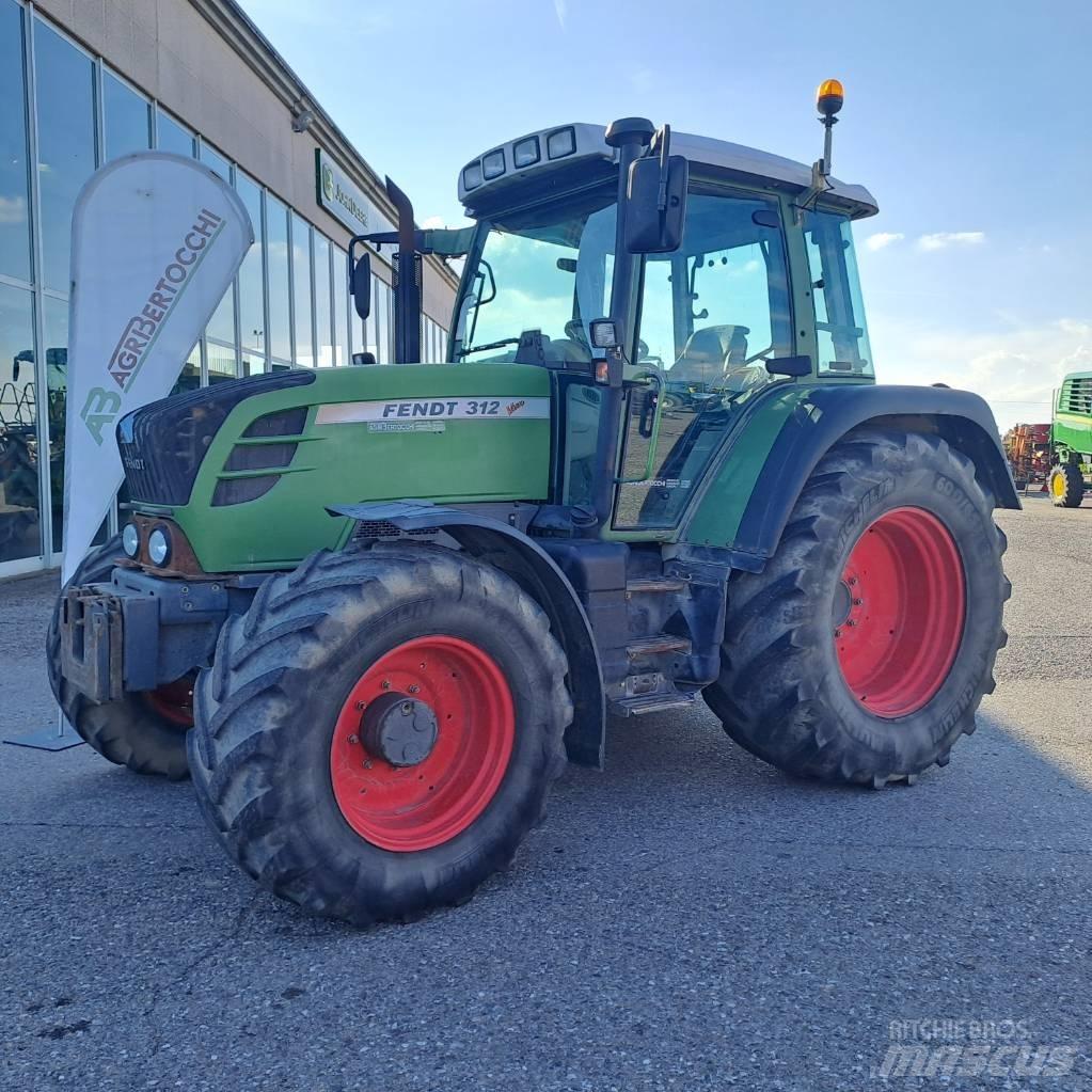 Fendt 312 Vario Traktoriai