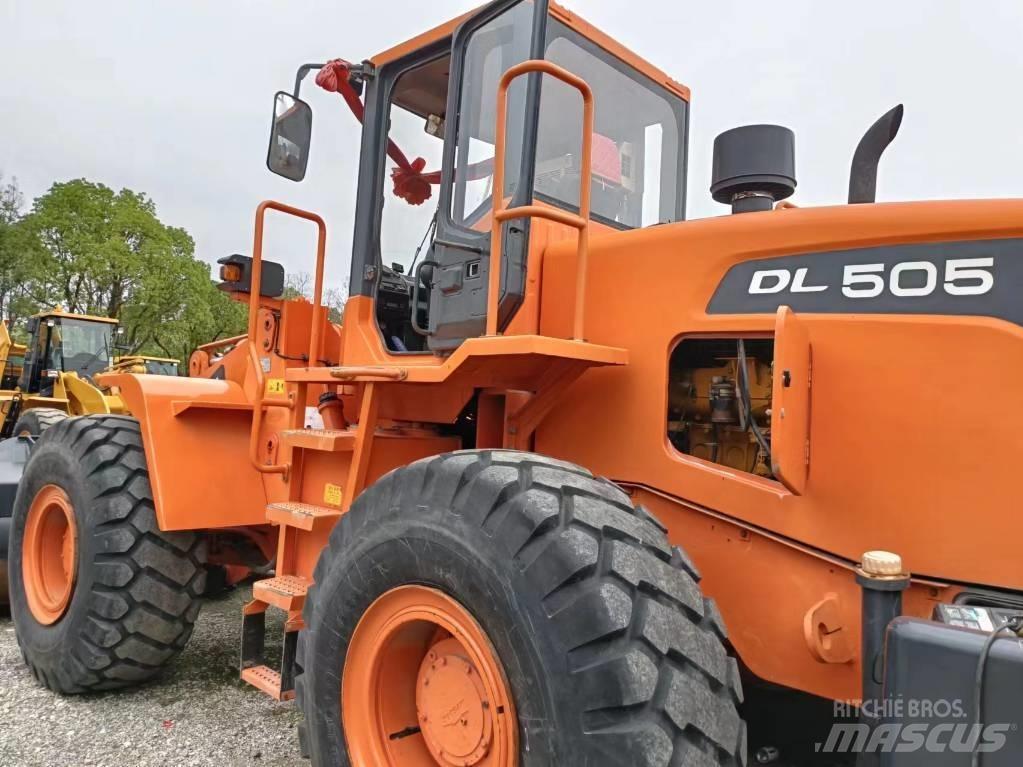 Doosan DL505 Naudoti ratiniai krautuvai