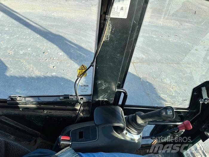 JCB 86C1 Specialūs ekskavatoriai