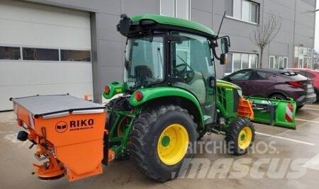 John Deere 3046 R Naudoti kompaktiški traktoriai