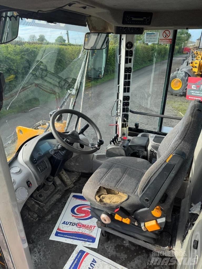 Volvo L 120 F Naudoti ratiniai krautuvai