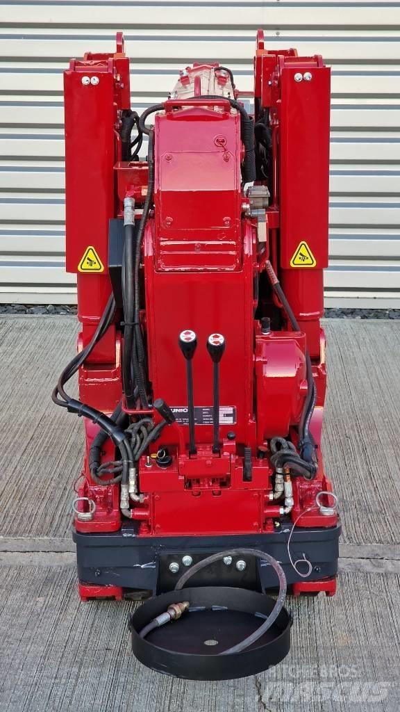 Unic URW 295 Mini kranai