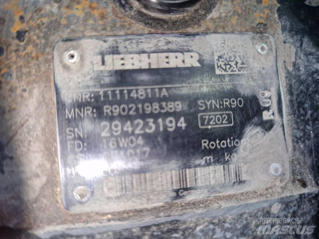 Liebherr L 586 Hidraulikos įrenginiai