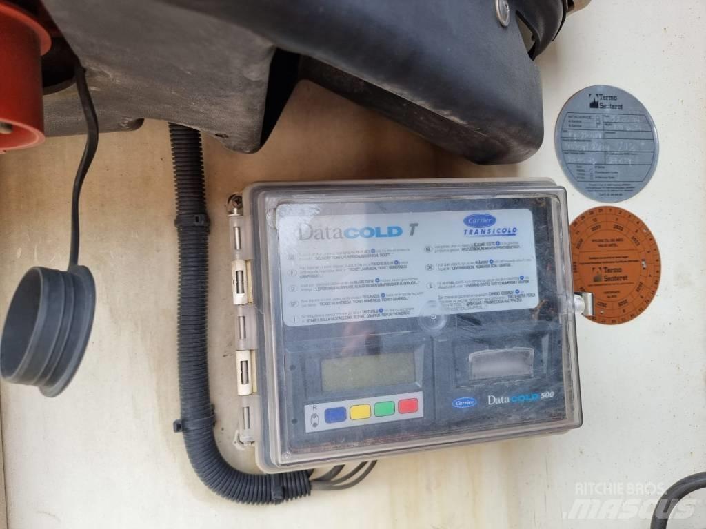 Lamberet HFR Puspriekabės su izoterminiu kėbulu