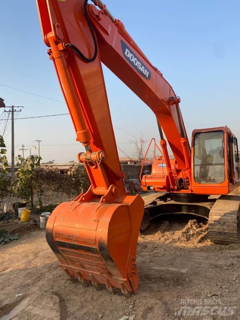 Doosan dh220lc-7 Vikšriniai ekskavatoriai