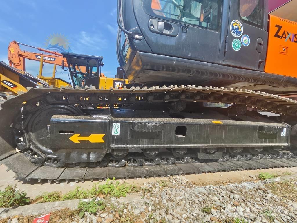 Hitachi ZX 130 Vikšriniai ekskavatoriai