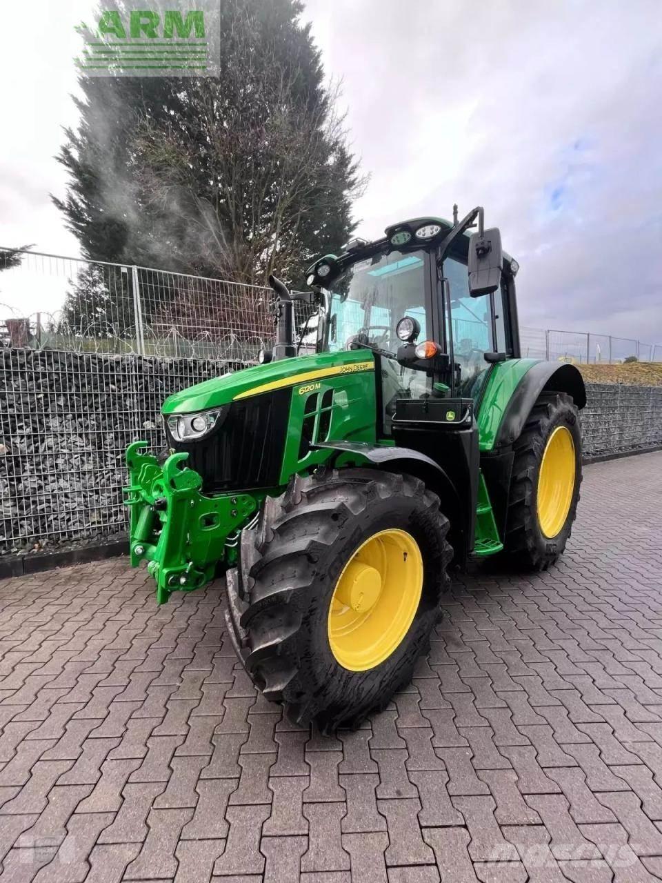 John Deere 6120m Traktoriai